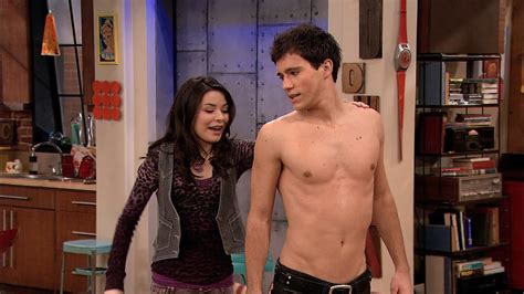 Celebs on icarly drew roy. Drew Roy - iCarly S02E18E19 (2) recorte - YouTube