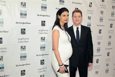 The couple announced their happy news on friday, revealing that their daughter frances laiz setta schenkkan was born on march 2. morena baccarin: frances laiz setta schenkkan il nome ...