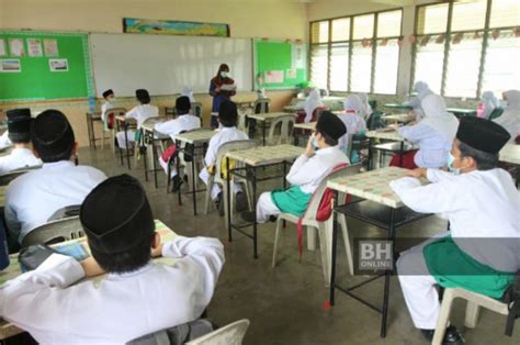 Pejabat agama islam daerah petaling. COVID-19: Enam sekolah agama di Manjung ditutup - Indahnya ...