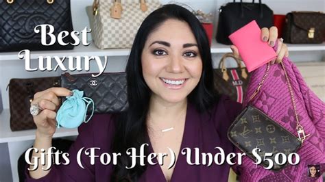 Best luxury gifts for her under 200. Best Luxury Gifts (For Her) Under $500 | LV, Chanel ...