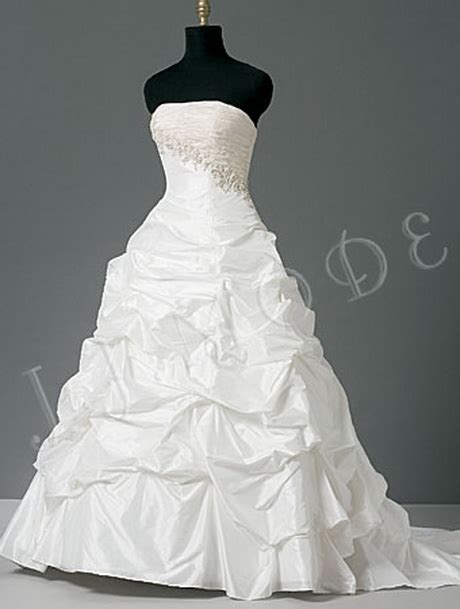 Maybe you would like to learn more about one of these? Albanische hochzeitskleider
