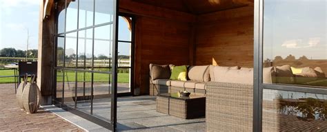 Discover (and save!) your own pins on pinterest Carports, houten bijgebouwen en moderne tuinhuizen op maat