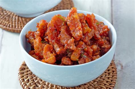 Mau mencoba 3 variasi resep sambal goreng tempe bumbu paling enak? Resep Sambal Goreng Tempe Tahu Kering / Resep Praktis ...