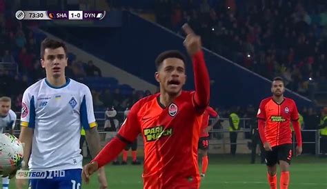 The midfielder, 31, was reduced to tears after he was shockingly sent. Shakhtar Donetsk player Taison SENT OFF after racist abuse ...