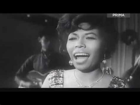 Setiap insan yang hidup pasti akan mati. P Ramlee Anak Bapak Song 1 - YouTube