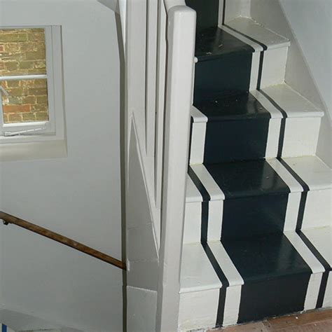 Paint a two floor hall stairs and landing in average three bedroom house (previously papered: Hall/Stairs/Landing - Wall2Wall Decorating