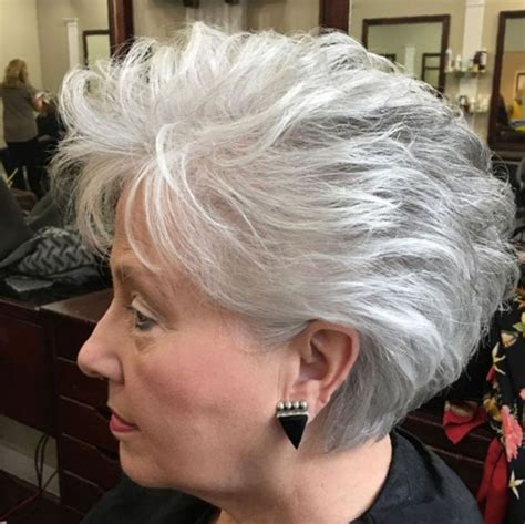 For a small amount of effort you can look great in straight. 65 Gorgeous Gray Hair Styles | Short grey hair, Hair ...