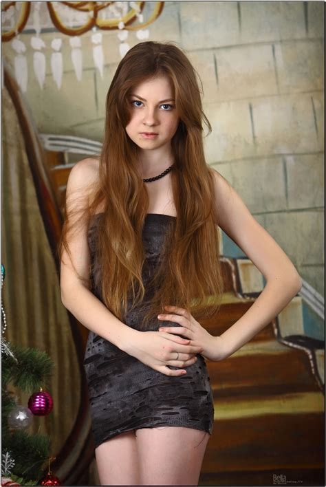 Model is a uk 6, size s, 160cm and wears size s. Model Bella K / Silver Stars Models Bella K / Model ...