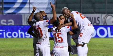 #vélez recibirá a estudiantes por la fecha 3 de la fase complementación de la copa diego maradona, el lunes 28 de diciembre a las 19:20hs. Olimpia vs. Alajuelense EN VIVO Estados Unidos Hoy ...