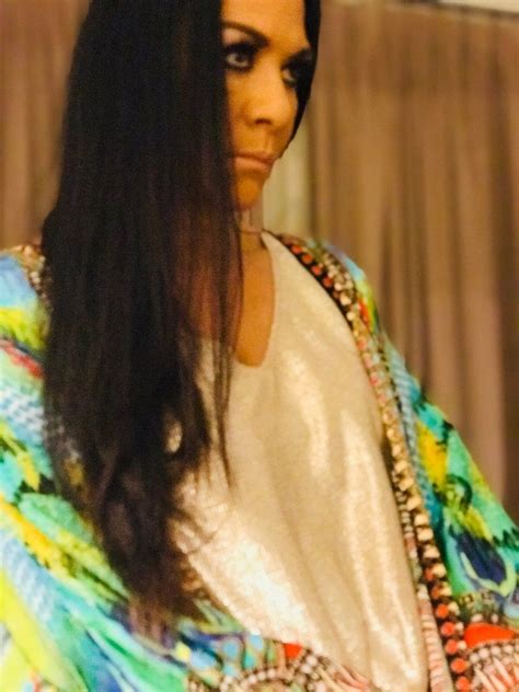 Sheila e's updo hairstyles | sheknows celebsalon in las vegas sheila e arrived at the miss universe 2010 beauty pageant. Pin by Patrice Du Bose on The Glamorous Life...Sheila E ...