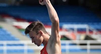 Sein vater michael kaul war deutscher meister über 400 meter hürden. Niklas Kaul triumphiert nach Mehrkampf-Gold mit Speer ...