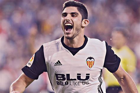 Minutes, goals and assits by club, position, situation. :ptImportância de Gonçalo Guedes no Valência: | ProScout