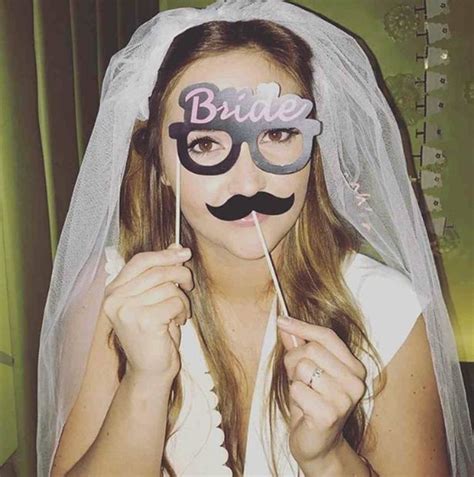 Jacqueline jossa puts wedding ring back on and says shes absolutely fine as she celebrates im a celeb win. Newly married Jacqueline Jossa tells all about her crazy ...