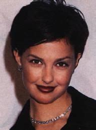 Then, we filed l1a extension, which is denied in june 2010. short hair | Short hair styles, Hair beauty, Hair dos