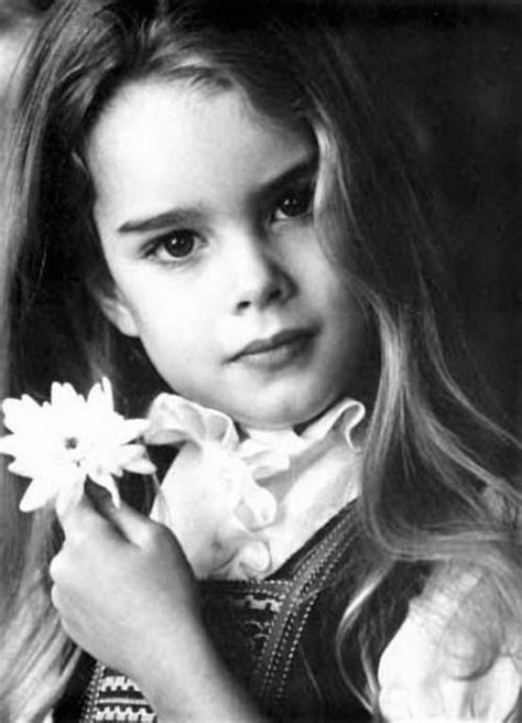 Shields previously recalled the making of pretty baby in her memoir, there was a little girl, which chronicles her loving but fraught relationship with teri. Brooke Shields | Brooke shields, Brooke shields young, Brooke