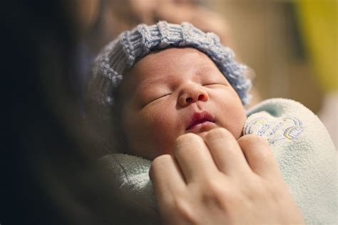 Lalu, bagaimana cara merawat kulit bayi yang baik? 5 Jenis Ruam yang Sering Terjadi pada Bayi dan Cara ...