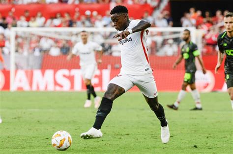 Quincy promes se encuentra en portugal disputando la fase final de la liga de naciones con holanda, final dulce para una primera campaña complicada del extremo con el sevilla, que le compró el. Noticias Sevilla FC | Mercado de Quincy Promes | Interés ...