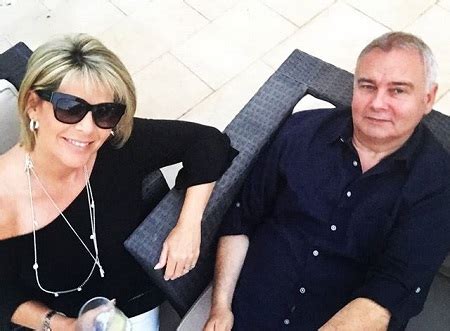 Jun 13, 2021 · anthea turner has lifted the lid on the rift she had with eamonn holmes 25 years ago which led to her quitting gmtv. Eamonn Holmes Net Worth - Eamonn Holmes late to 'This ...