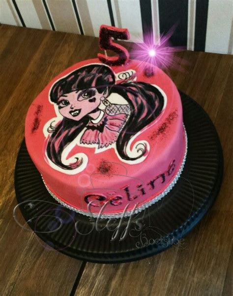 Cake at a monster high party #monsterhigh #partycake. Monster High Torte Birthday cake | Cake, Birthday cake, Torte