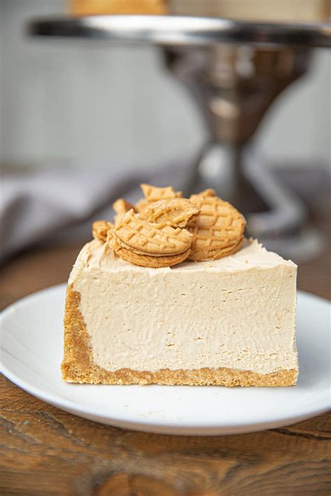 Fold down every other square to make a checkered pattern. Peanut Butter Pie is an easy no-bake pie with nutter butter crust and fluffy whipped p… | Peanut ...