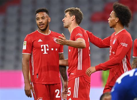 Fino a luglio 2019, quando il bayern monaco ha deciso di offrirgli un contratto vantaggioso. Bundesliga: esordio esagerato del Bayern, 8-0 allo Schalke ...