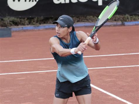 Astra sharma is into her second career wta singles final. WTA - Bogota - L'arbitre se trompe de score, l'incroyable ...