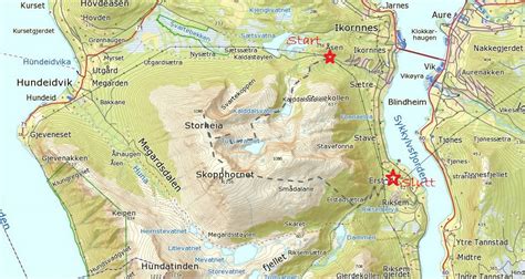 Januar 2020, og ligger på vestsiden av sykkylvsfjorden med sykkylven sentrum tvers over på østsiden av fjorden. Lene sin!: Sommarleg fjøletur med bonusrunde i Sykkylven