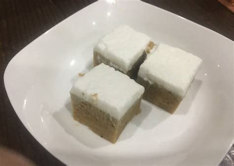 Talam pisang pandan indonesian desserts,. Talam Pisang Pandan : Talam Pisang Recipe Letsmasak - 200 ...