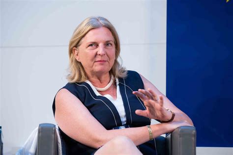 Karin kneissl was born on january 18, 1965 in vienna, austria. Karin Kneissl | Europa : DIALOG