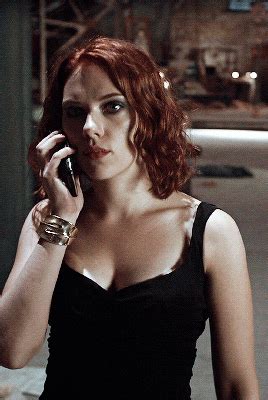 Scarlett johansson appears to be crossing over into the twilight zone! Pin en Black Widow