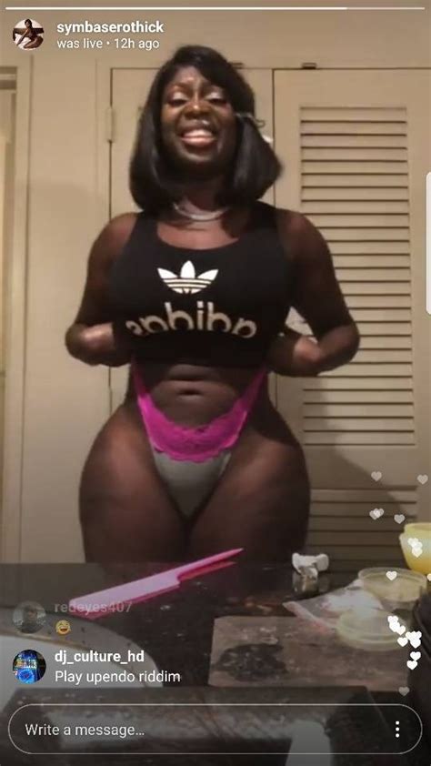 Camels have a have two toes on each of their feet. Instagram curvy model, Symba flaunts her gigantic butt in ...