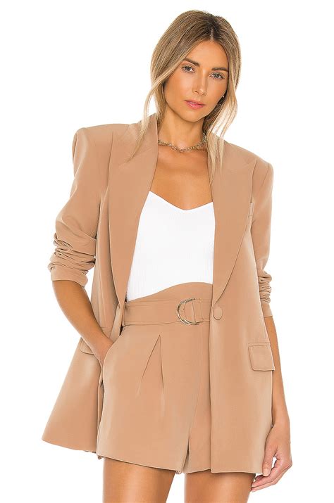 Her birthday, what she did before fame, her family life, fun trivia facts, popularity rankings, and more. Buy Original Camila Coelho Morena Blazer at Indonesia ...