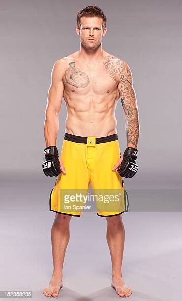 In 2007 he fought for the seattle tiger sharks of the international fight league. Bristol Marunde Photos and Premium High Res Pictures ...