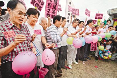 大埔龍尾泳灘 lung mei beach 航拍龍尾灘 全港第二個人工沙灘 200米長 護沙堤 大尾篤 大埔工業邨 汀角路 船灣海 船灣淡水湖 日落打卡, 大埔龍尾泳灘 率先睇丨耗資近3億興建丨全港第二人工沙灘丨交通泊車收費及設施分享. 百村民挺龍尾建泳灘 - 香港文匯報