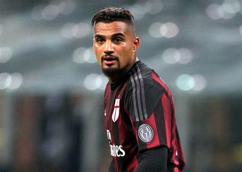 He was born to his german mother, christine rahn and ghanian father, prince boateng, sr. OGGI NELLE LIBRERIE IL LIBRO AUTOBIOGRAFICO DI KEVIN ...