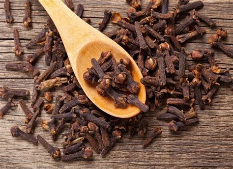 What Are Cloves and How Do I Use Them? Cloves Recipes, Cloves Benefits ...