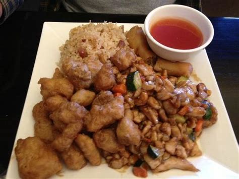 Order online from chans chinese restaurant in burnsville, online menu ,online coupons, specials , discounts and reviews. Chan's menu with various styles of Chinese foods - Picture ...