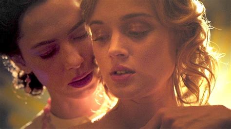 Watch alexia & natalie blonde lesbos!!! "El profesor Marston y Wonder Women"; académico filme que ...