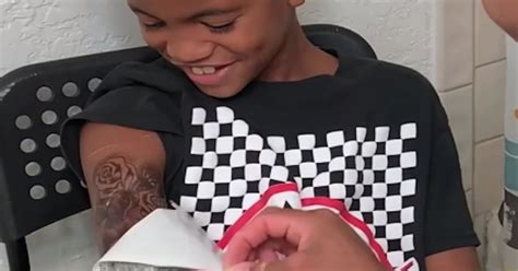 Check spelling or type a new query. Un garçon de 9 ans fait croire à sa mère qu'il s'est fait tatouer le bras