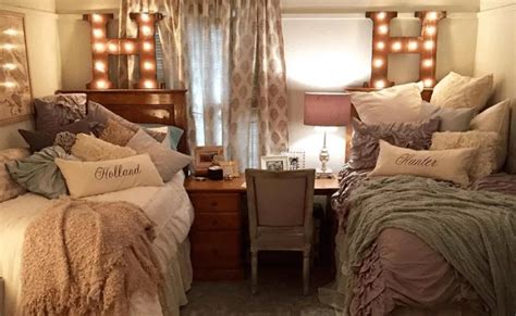 All the bedroom design ideas you'll ever need. 18 Amazing Coordinating Dorm Room Ideas - Society19