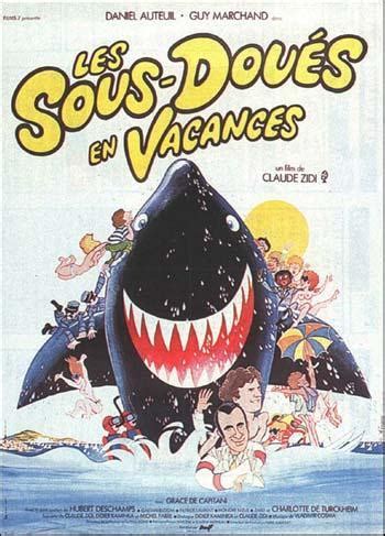 Le bac en poche, bébél pensait partir aux seychelles avec sa petite amie jennifer. Les sous-doués en vacances (1982) - FilmAffinity