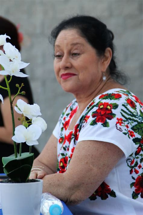 Born july 11, 1953) is a she had a younger sister named vindya (died in 2008). ANGÉLICA ARAGÓN OFRECE LECTURA EN EL PLANTEL NUEVA TIJUANA ...