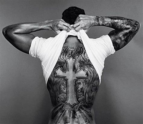 Meanwhile the words, still i rise is associated with the. Lewis Hamilton #tattoo #bodyart #ink #inked (With images ...