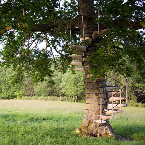 We began to discuss methods of transforming a backyard tree into a staircase, permitting us to walk up and down easily and get pleasure from the see. CanopyStair is a spiral staircase that straps around a ...