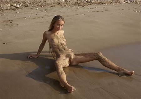 Teen Video Nude Skinny