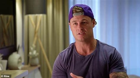 Sing along with these christmas carols! MAFS: Chris' explosive claims about why he and Vanessa ...