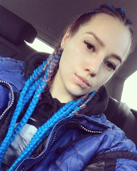 Sara sudoł, known professionally as young leosia (born 13 august 1998 in warsaw, poland) is a polish singer, rapper and dj from the internaziomale crew. See and Save As young leosia leo s cute polish dj rapper ...