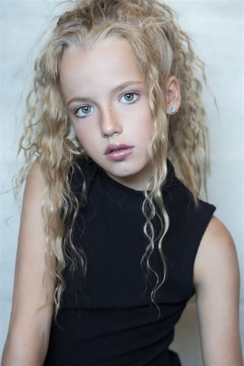 Happy Holidays 2019 - Child Supermodels