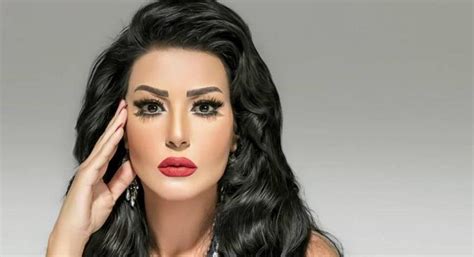 وضعت الفنانة سمية الخشاب كلمة النهاية لما وصفته سابقا بالعلاقة الروحانية مع. سمية الخشاب ترد على ريم البارودي في أول حوار لها بعد ...