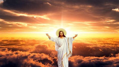 Jesus Christ With Background Of Sunbeam And Clouds HD Jesus Wallpapers ...